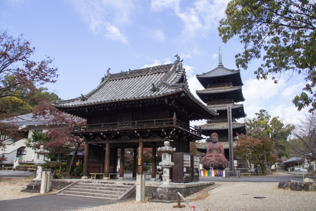 八事山興正寺