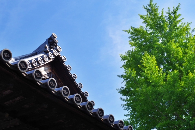神社の鬼瓦